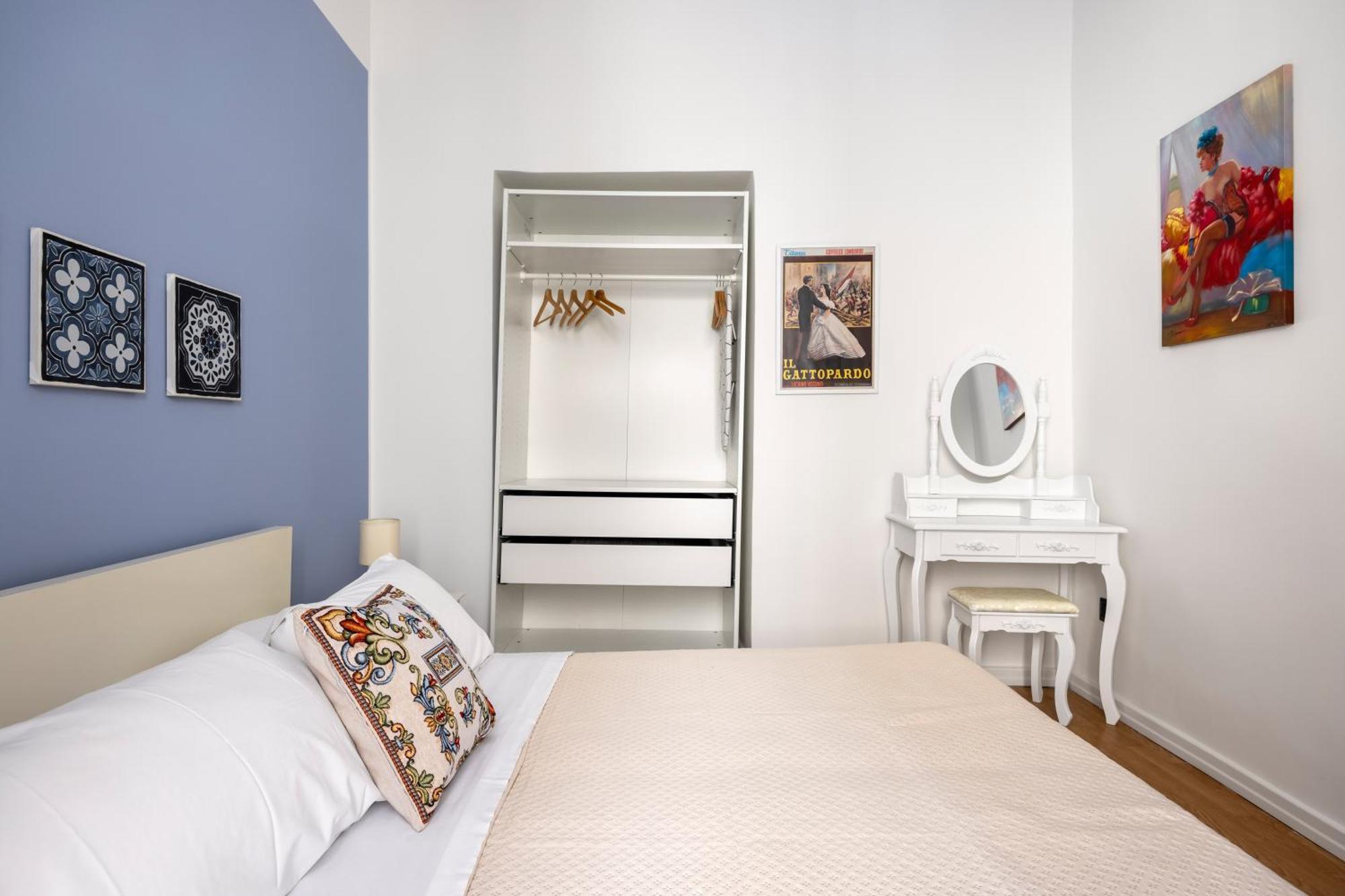 Agata E Rosalia 2 Bedroom Flat At The Quattro Canti Palermo Exterior photo