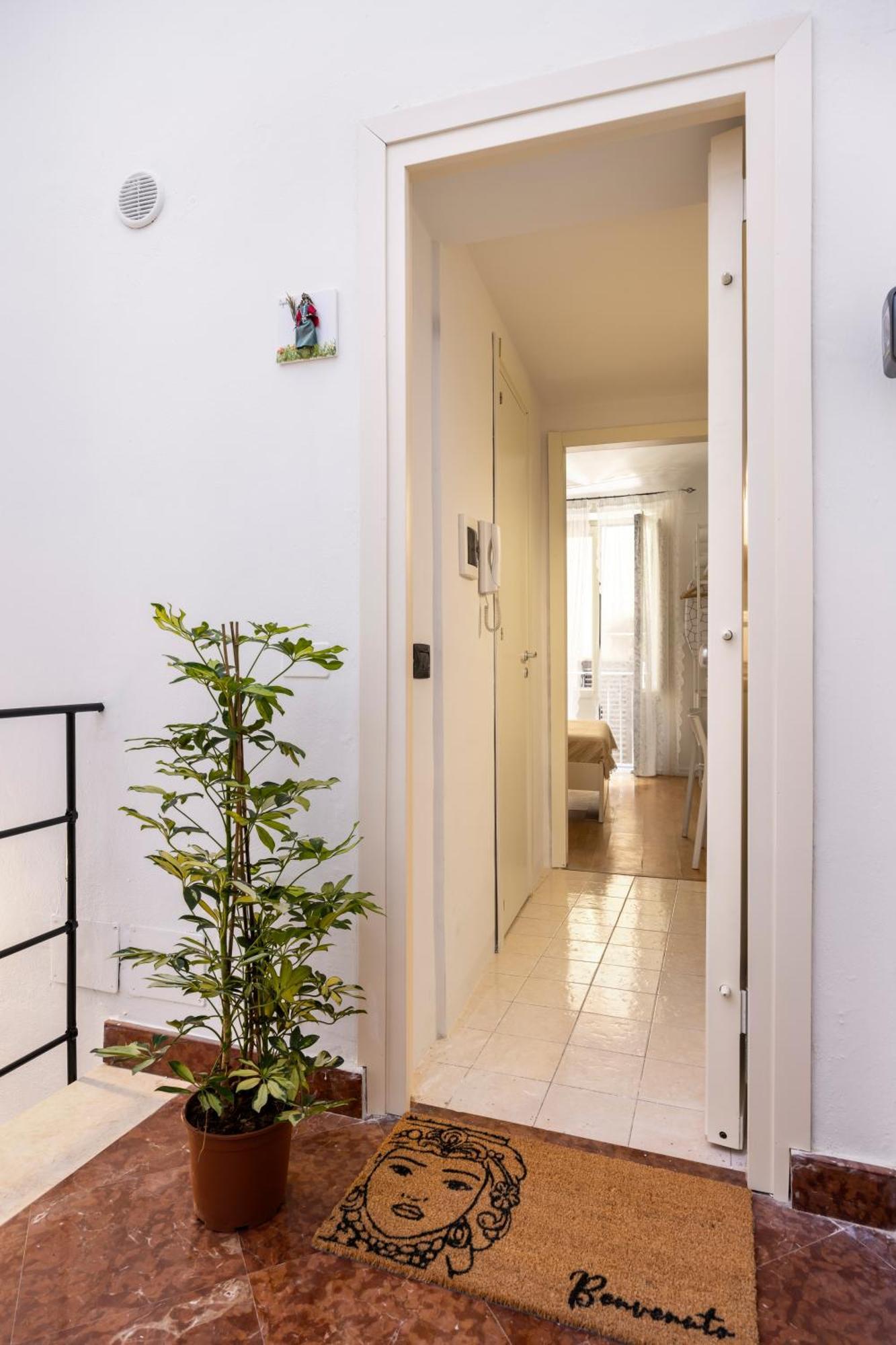Agata E Rosalia 2 Bedroom Flat At The Quattro Canti Palermo Exterior photo