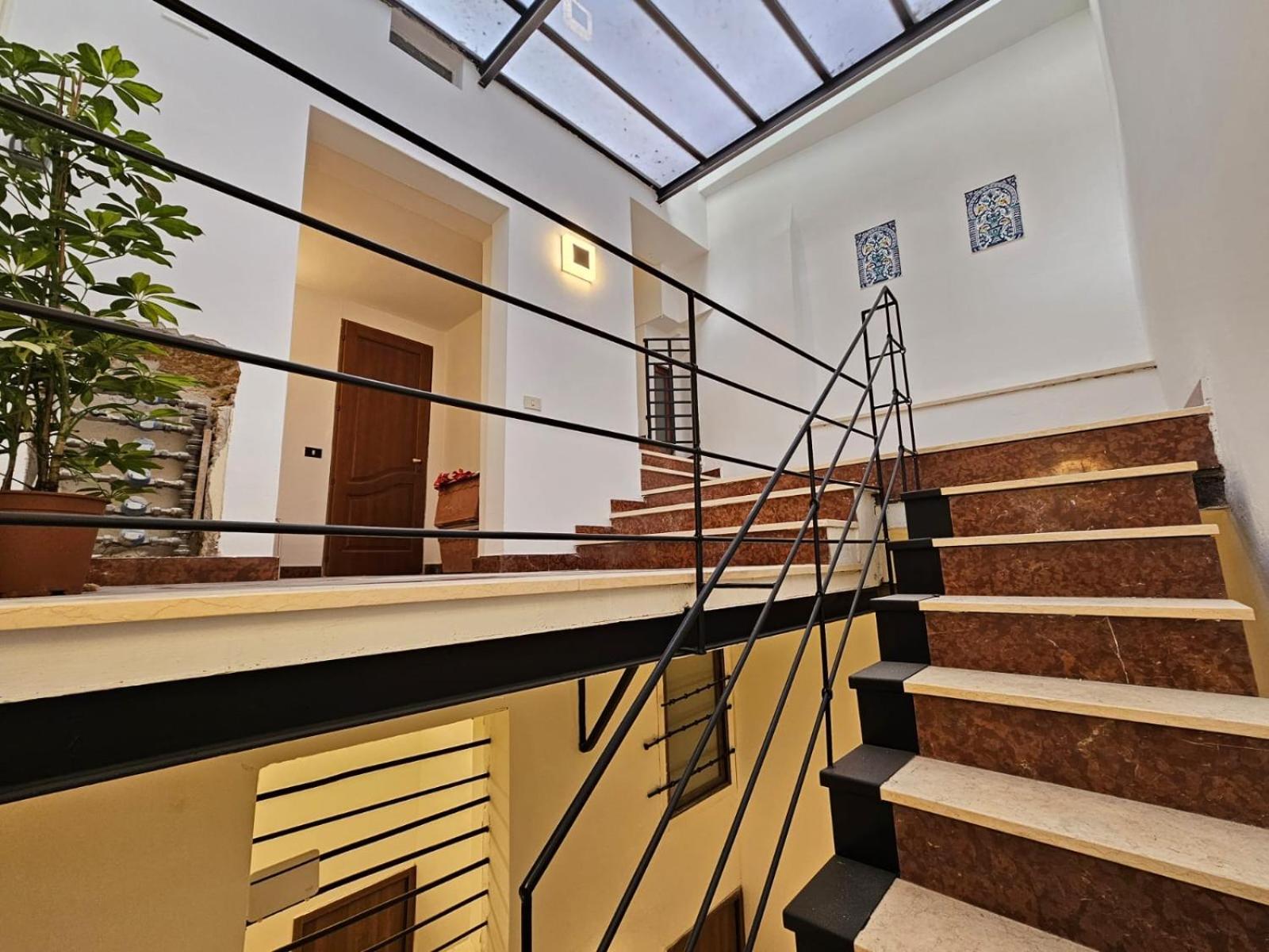 Agata E Rosalia 2 Bedroom Flat At The Quattro Canti Palermo Exterior photo